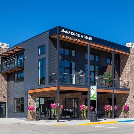 Mcgregor & Main - Luxury Lofts Apartment Hill City Exterior photo