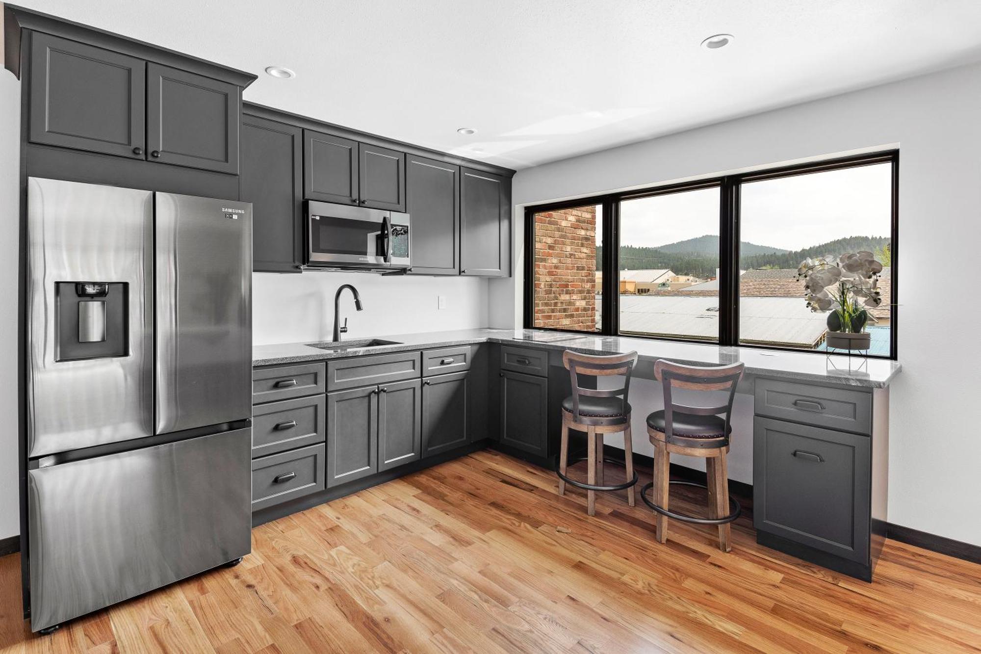 Mcgregor & Main - Luxury Lofts Apartment Hill City Exterior photo